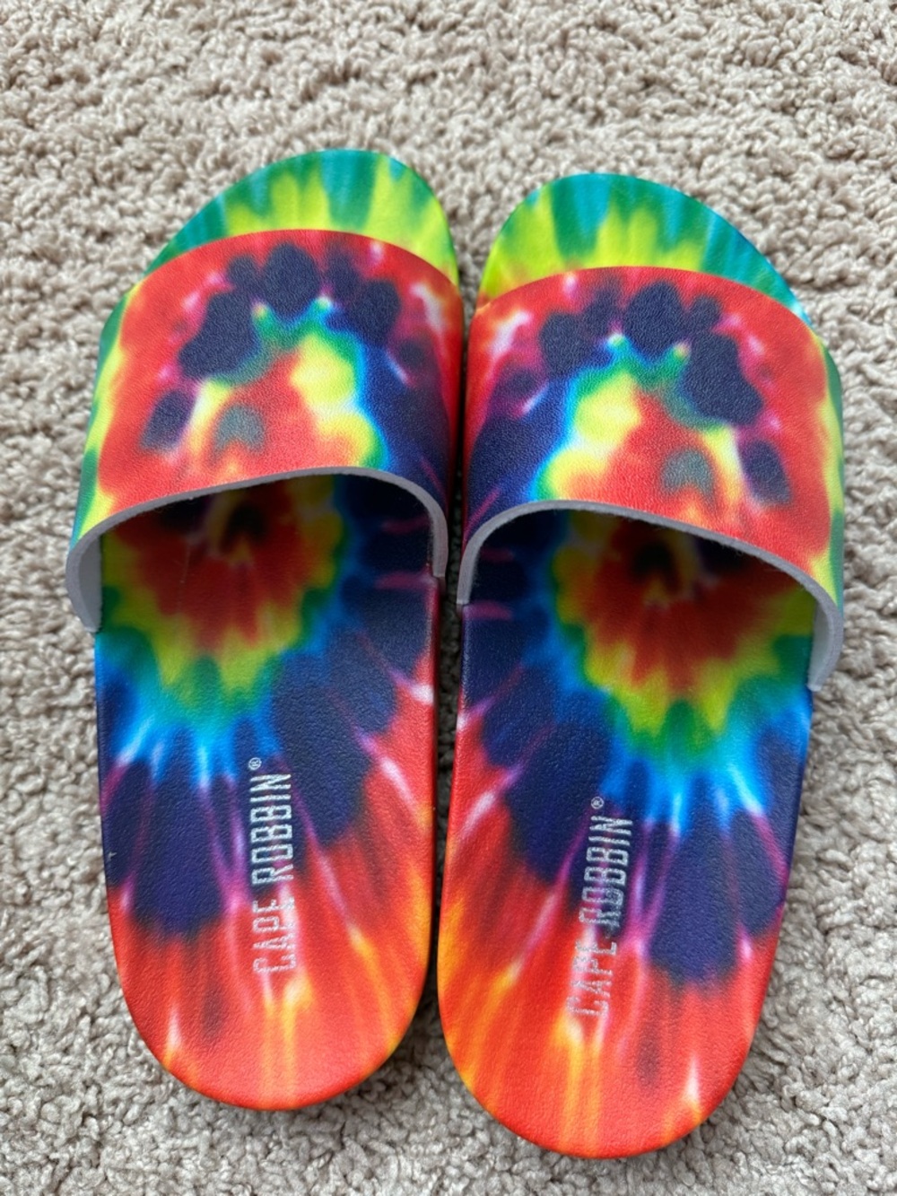 NWOT Cape Robbin Rainbow Tie-Dye Slide Sandals